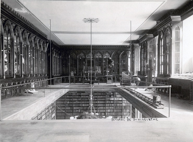 La bibliothèque avant 1927 photo 3